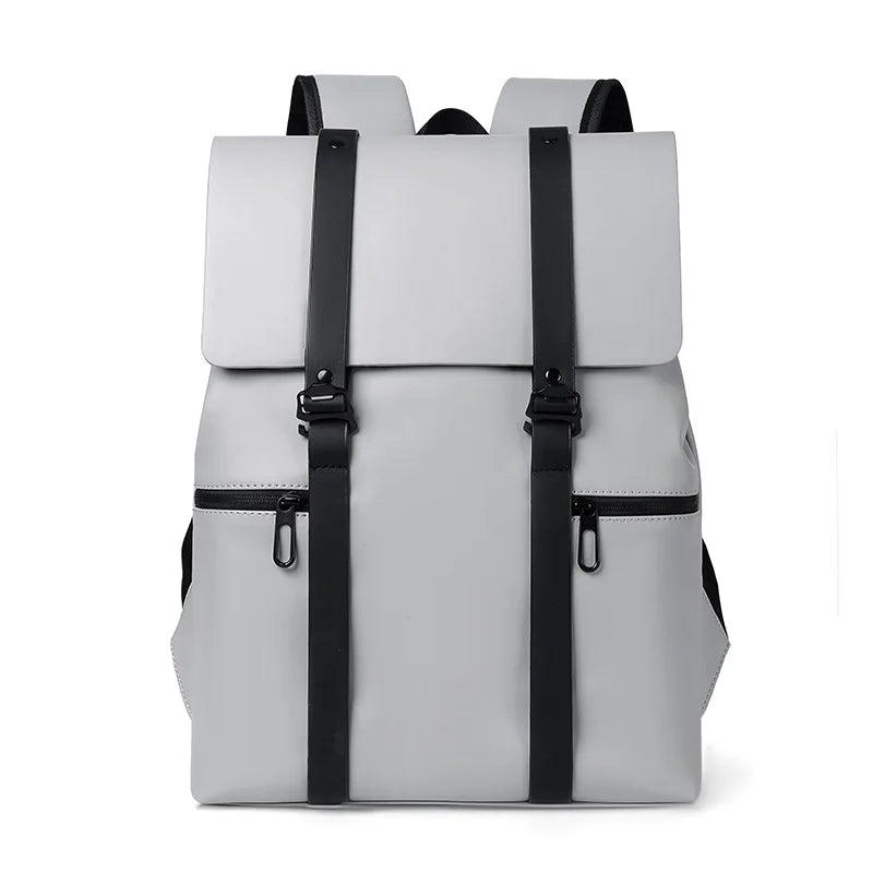 Mochila Universitária Carson Couro Legitimo