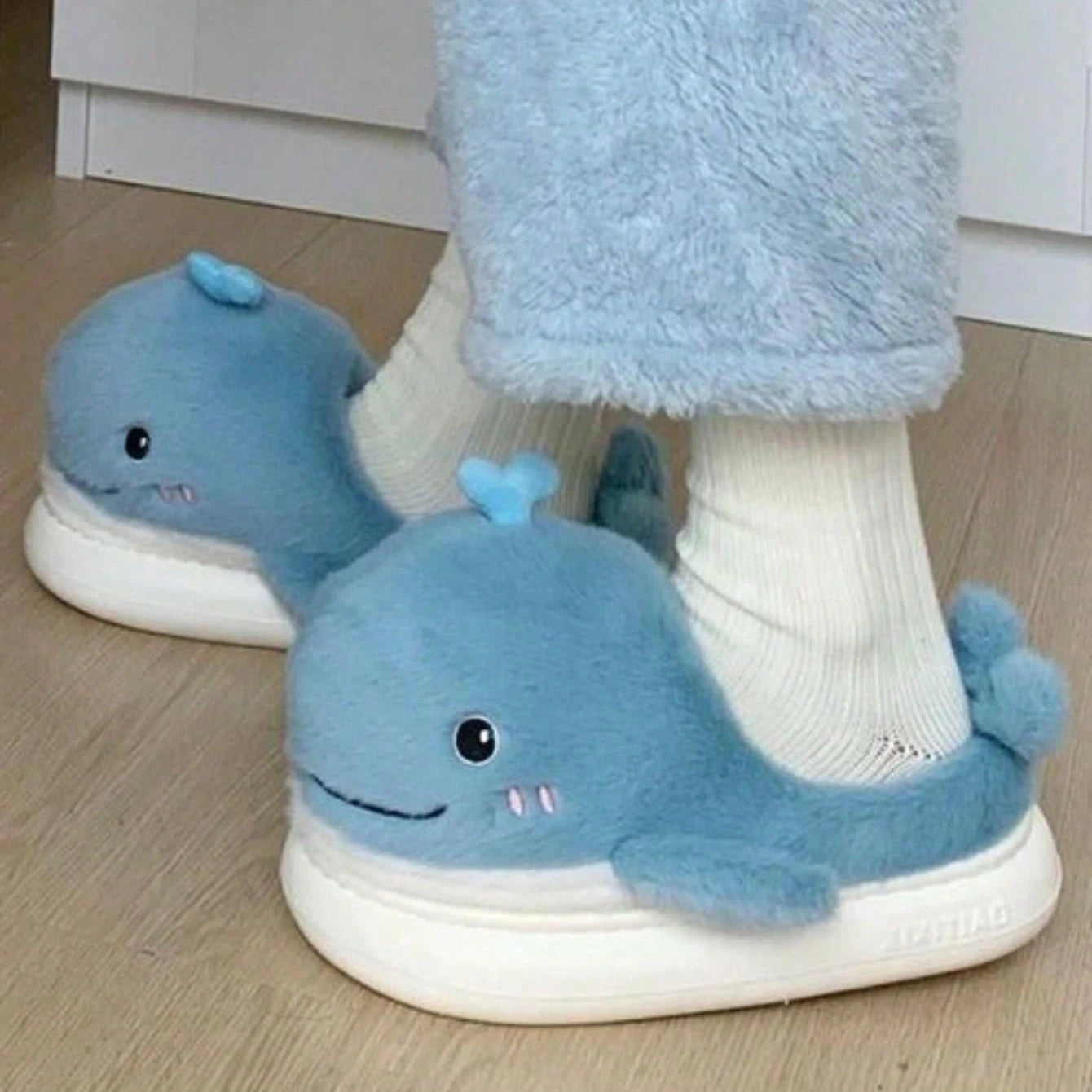 Pantufa Baleia Blue Whale Masculina