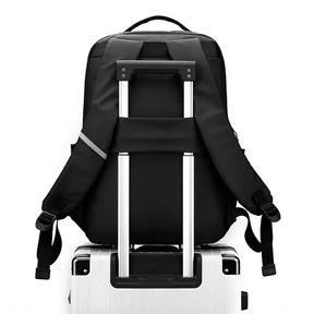 Mochila Universitária Carson - 30L - Capacidade Grande em Guardar Matérias